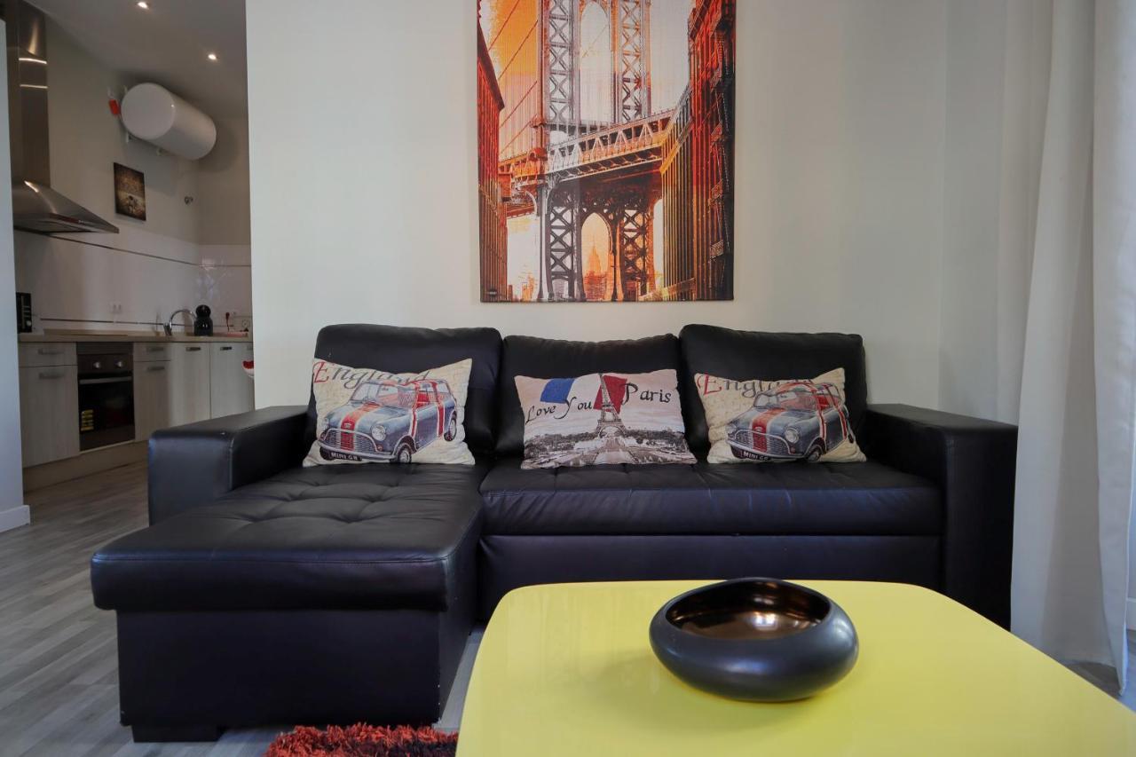 Triana Suite Dreams เซบีญา ภายนอก รูปภาพ